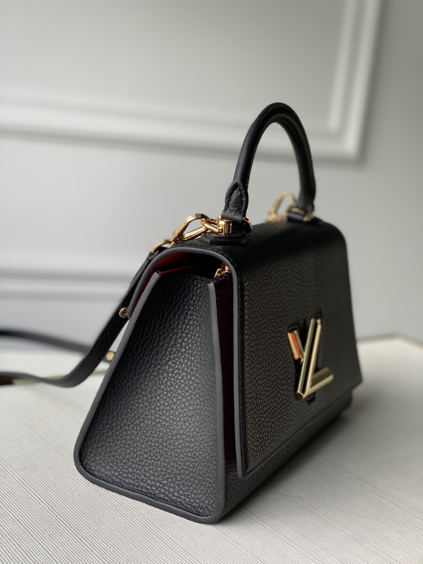 M57093 Louis Vuitton Twist One Handle PM-Black