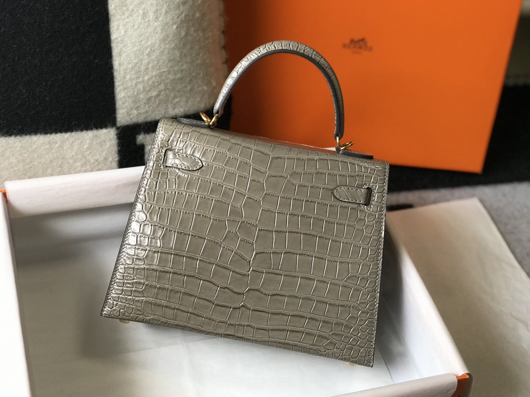 Hermès Kelly 28cm Alligator Embossed Leather Handbag, Gold Hardware 2 i1603348809 342 1
