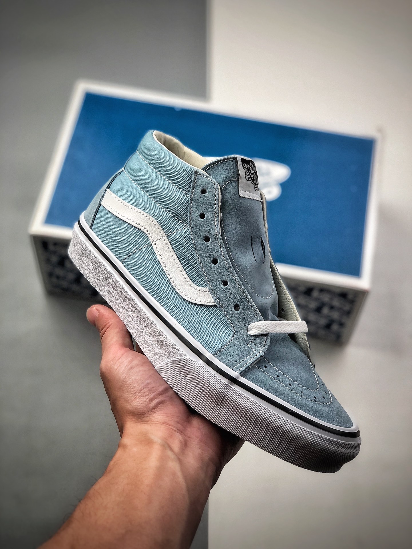 150  Vans经典款sk8mid中帮天蓝色帆布板鞋