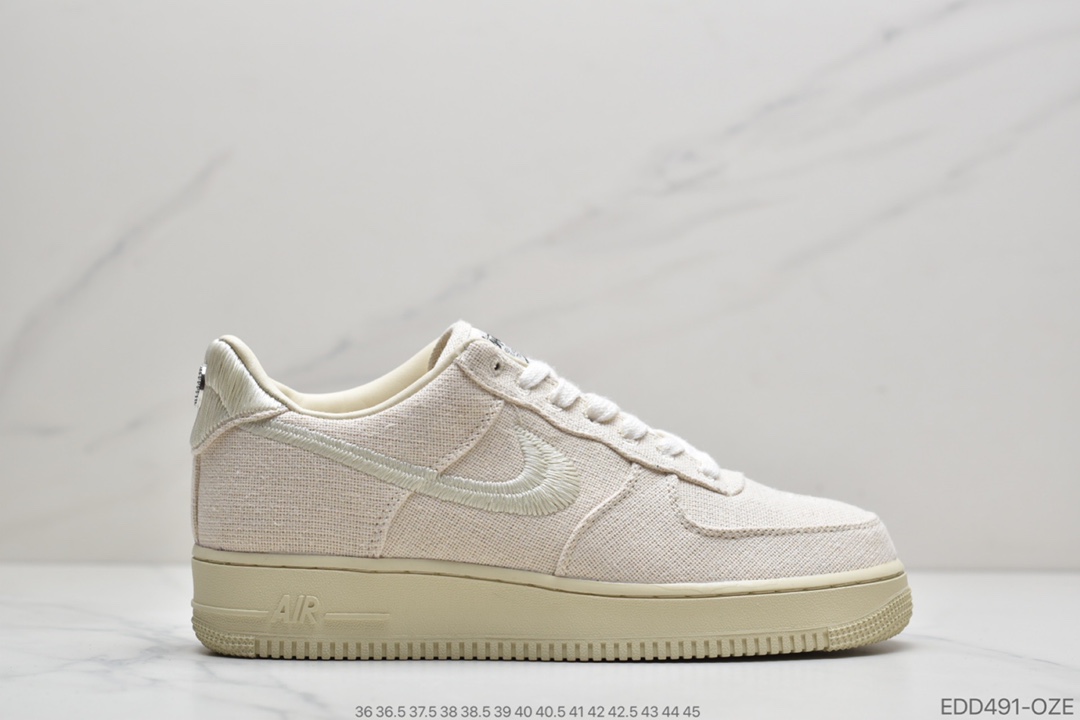 330 Stussy斯图西 x Nike Air Force 1 '07 Low”Black Cool”空军低帮经典板鞋“米白麻布电绣钩子”CZ9084-200