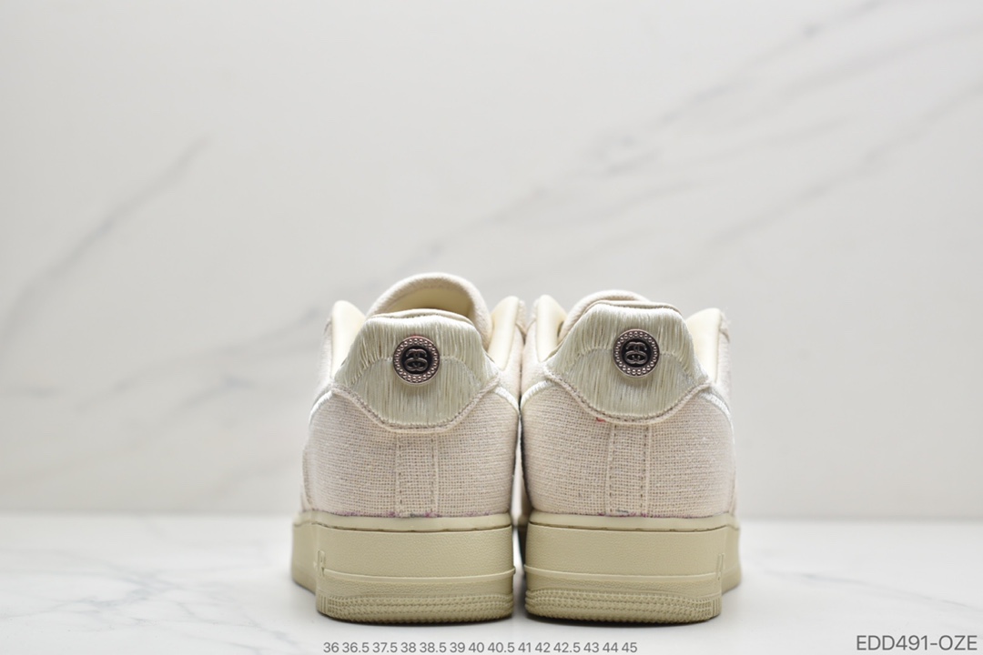 330 Stussy斯图西 x Nike Air Force 1 '07 Low”Black Cool”空军低帮经典板鞋“米白麻布电绣钩子”CZ9084-200