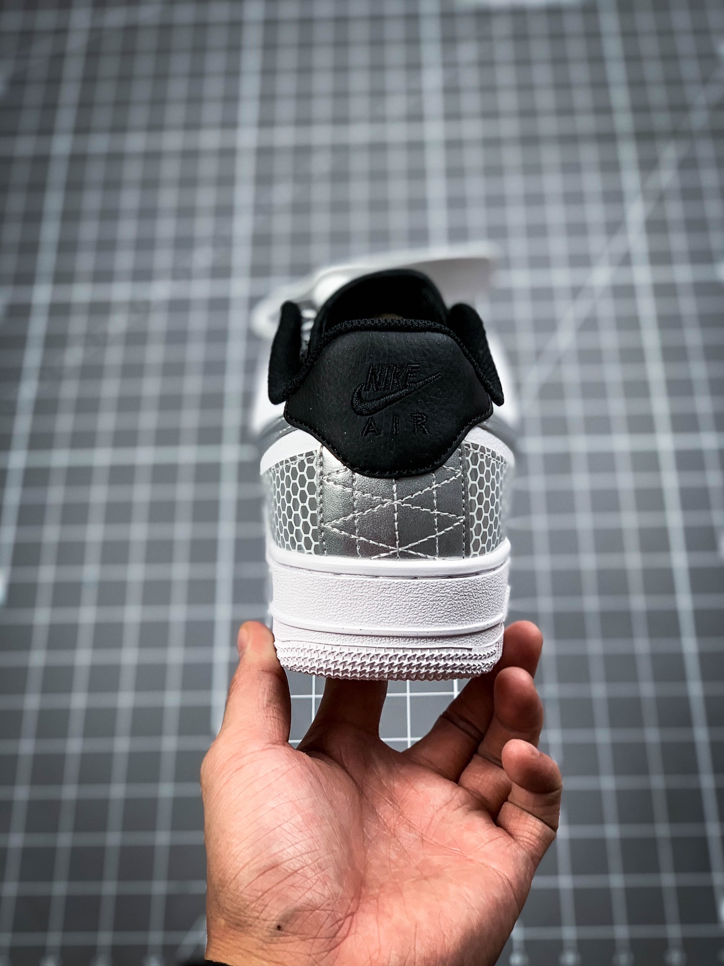 200 Nike Air Force 1 空军一号低帮休闲运动板鞋 CT2299-100