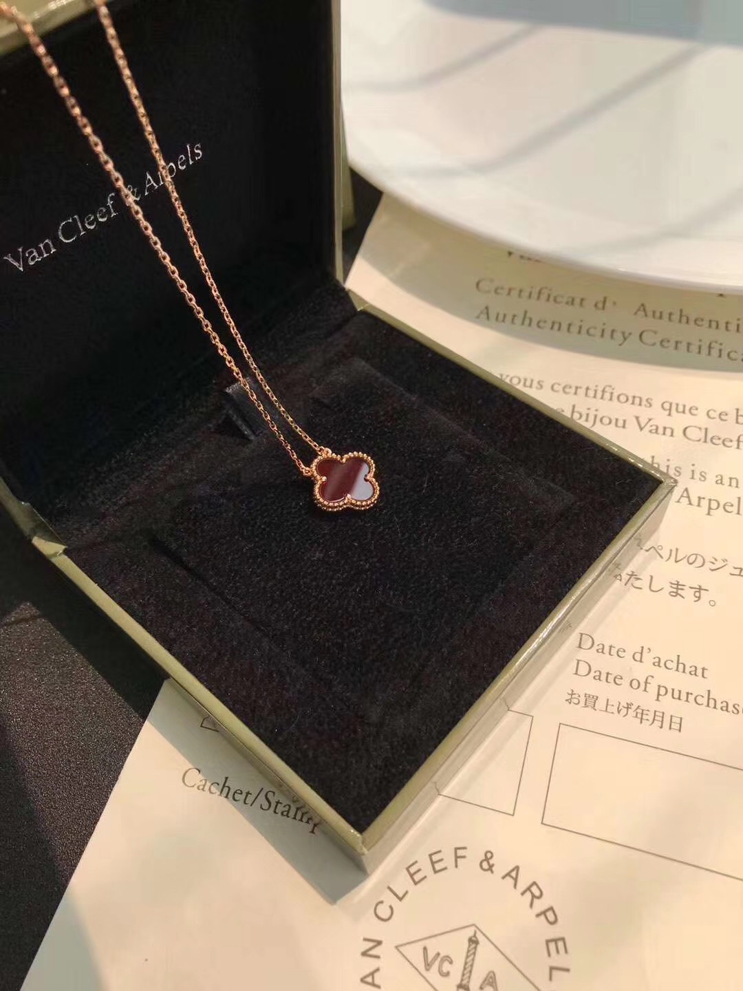 Van Cleef & Arpels 银镀K金 梵克雅宝VCA单花红玉髓项链 起版 四叶玉髓造型轮廓流畅 线条优美