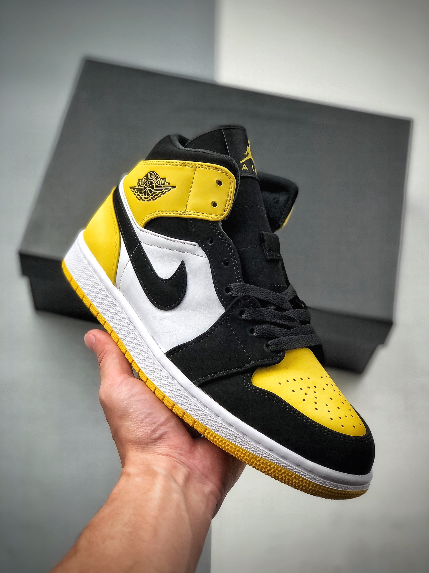 Jordan Air Jordan 1 Mid AJ1 Zapatillas de baloncesto de caña media con materiales sólidos, finamente elaboradas, forma …