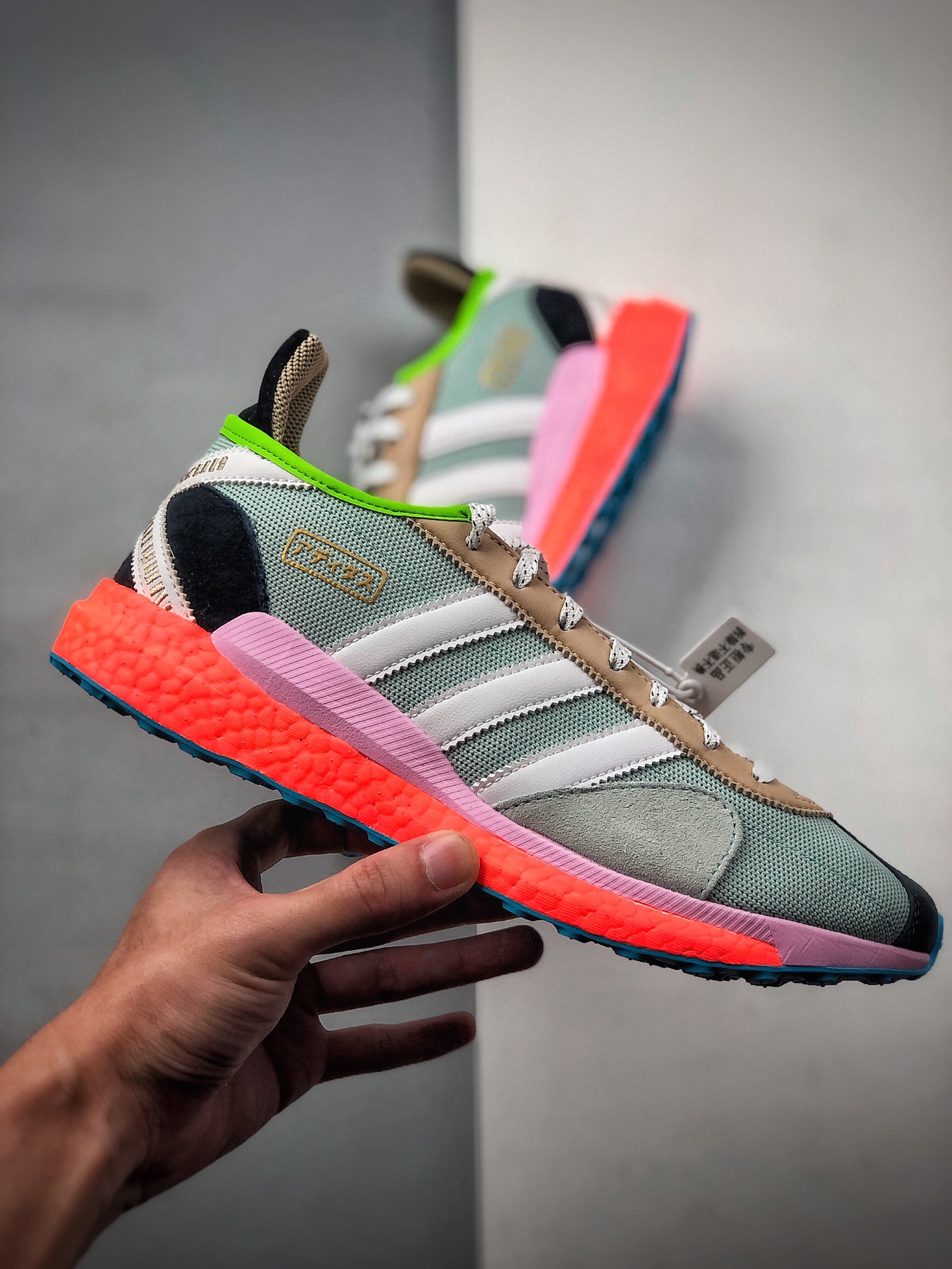 240 Human Made x Adidas Tokio Solar HM 全新联名系列运动跑鞋
