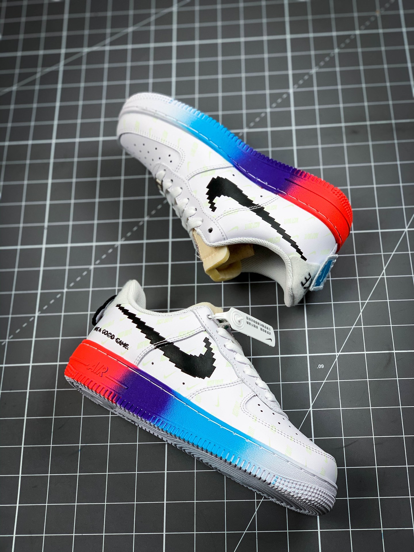 200 NIKE Force 1 空军一号 电玩英雄联盟皮肤休闲板鞋 318155-113