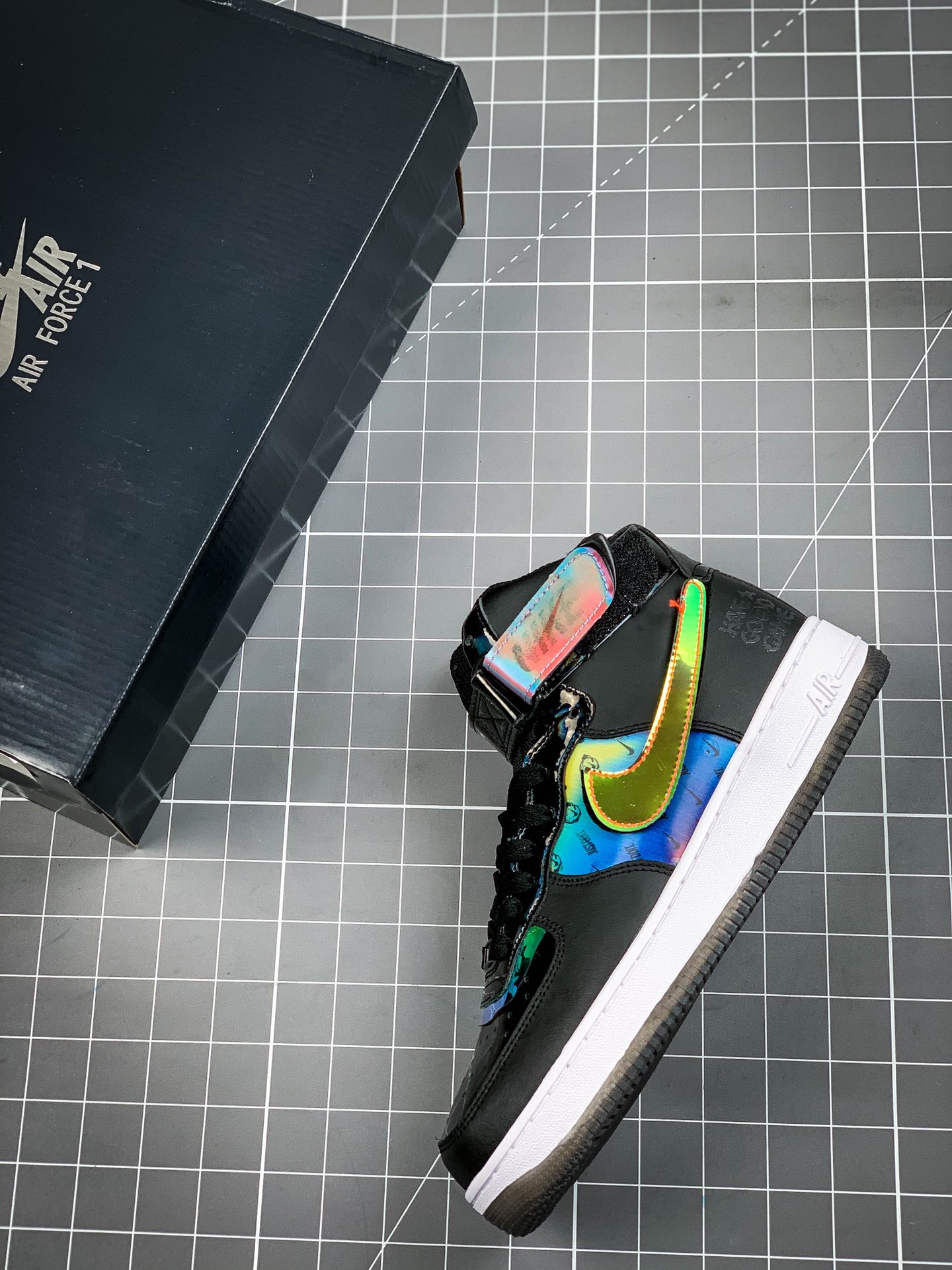 220 【公司级  空军一号系列】耐克/NIKE  耐克空军高帮板鞋 英雄联盟电玩黑镭射 DC0831-101