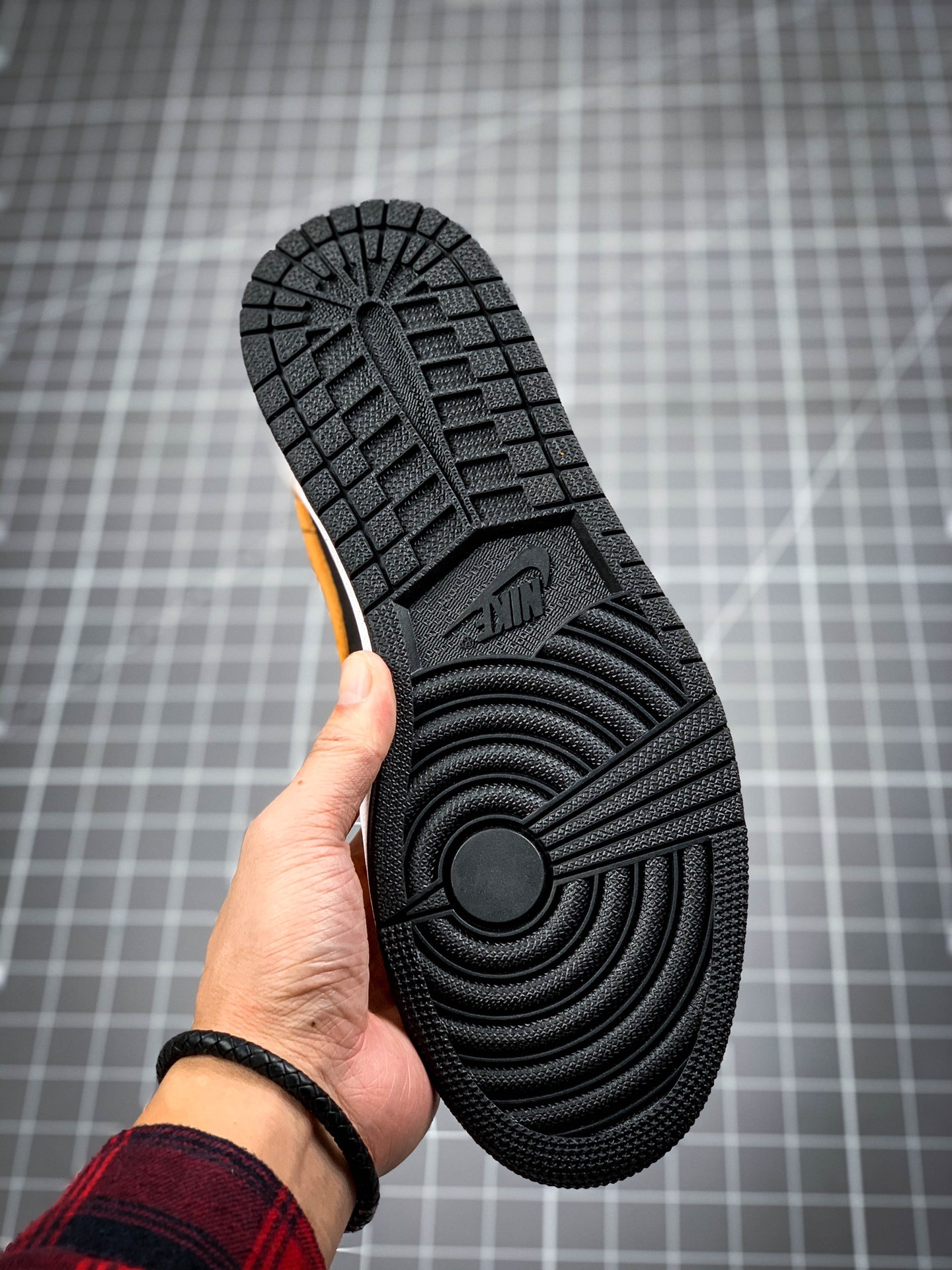 240 Air Jordan 1 Mid AJ1乔1中帮文化篮球鞋 DB5453-700