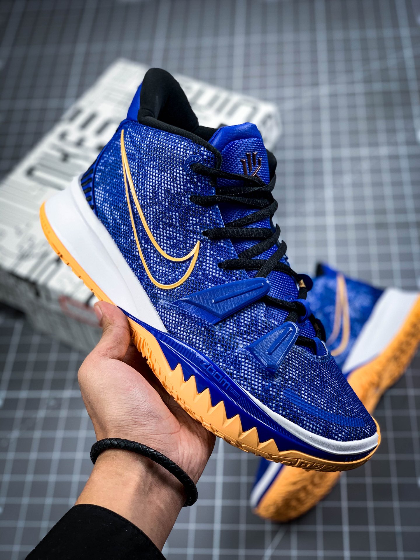 220 公司级  Nike Kyrie 7 Pre Heat Ep 实战篮球鞋 欧文7代 CT4080-400