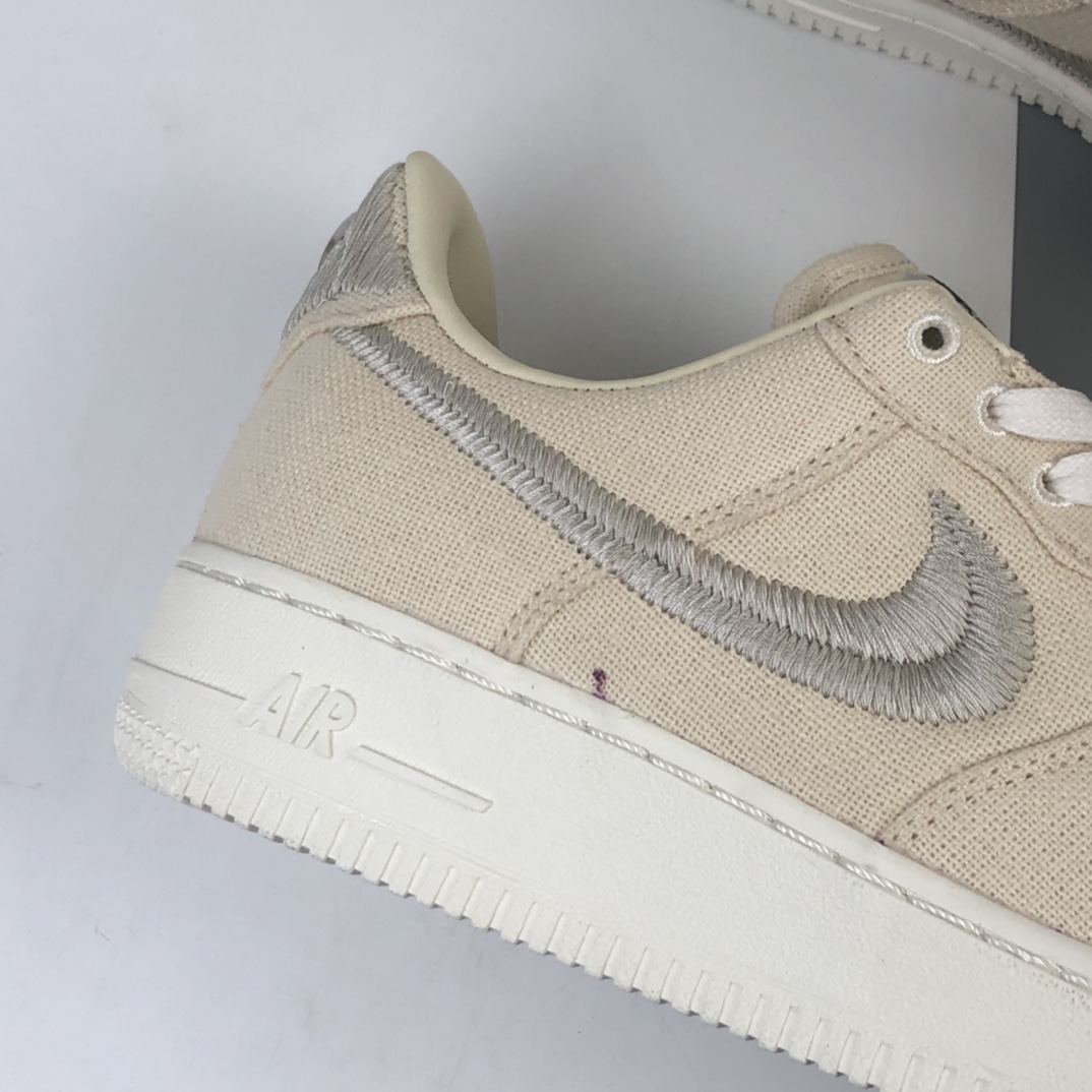 280 美国元祖街头潮牌Stussy斯图西 x Nike Air Force 1 '07 Low”Black Cool”空军低帮经典百搭休闲运动板鞋“奶黄白黑麻布电绣钩子”CZ9084-200