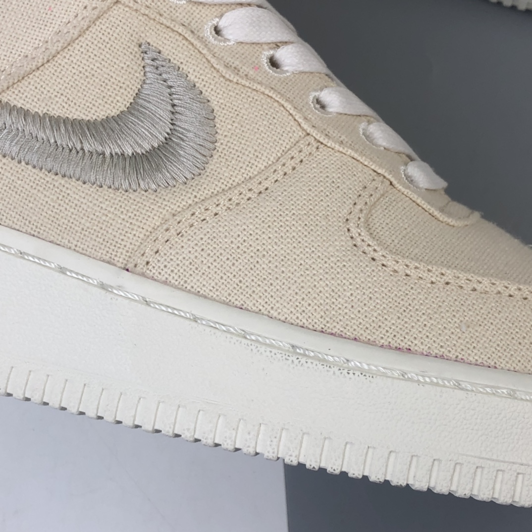 280 美国元祖街头潮牌Stussy斯图西 x Nike Air Force 1 '07 Low”Black Cool”空军低帮经典百搭休闲运动板鞋“奶黄白黑麻布电绣钩子”CZ9084-200