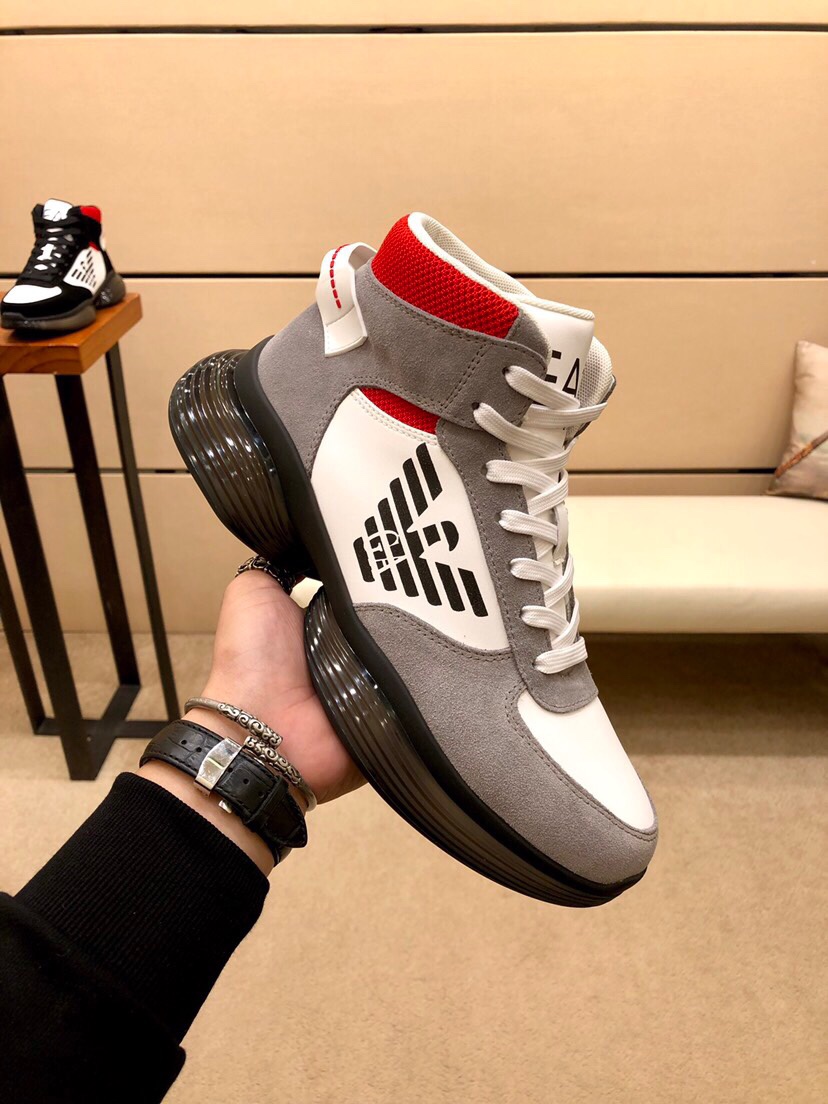 J0 Armani 阿玛尼  原版专柜潮鞋 鞋面意大利进口头层顶级牛皮 ,潮男年轻人必备,欧美时尚风格,无论走到那你都是亮点. 运动风,原单纹线.原版运动底 精品打造 适合司机驾车出行款式简单而不失奢华,百搭,让你走到那都是亮点,男鞋码数：38-44、