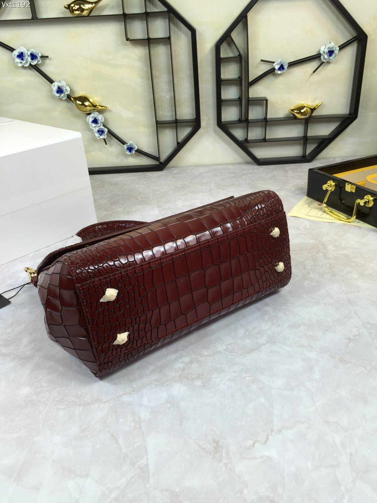 顶级原单Dolce&Gabbana杜嘉班纳️香港正品购入打版决定顶级牛货做工精细完美袋形进口头层牛皮压纹