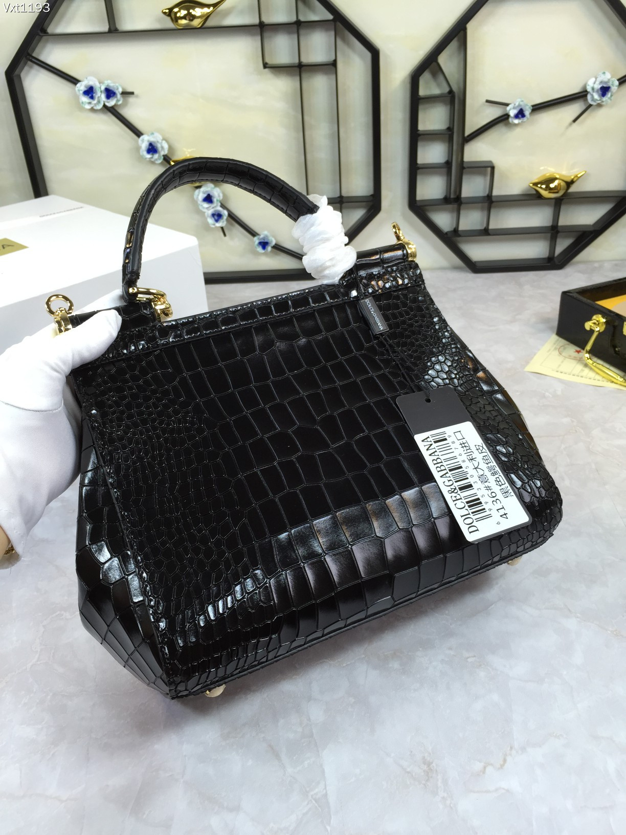顶级原单Dolce&Gabbana杜嘉班纳️香港正品购入打版决定顶级牛货做工精细完美袋形进口头层牛皮压纹