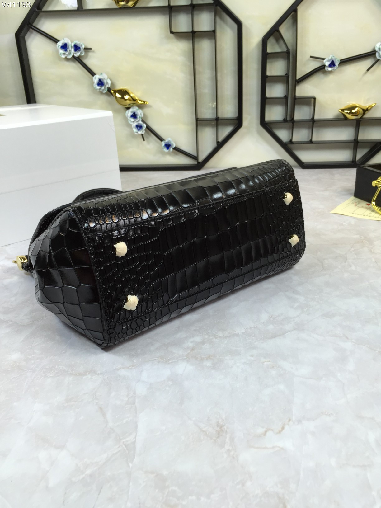 顶级原单Dolce&Gabbana杜嘉班纳️香港正品购入打版决定顶级牛货做工精细完美袋形进口头层牛皮压纹