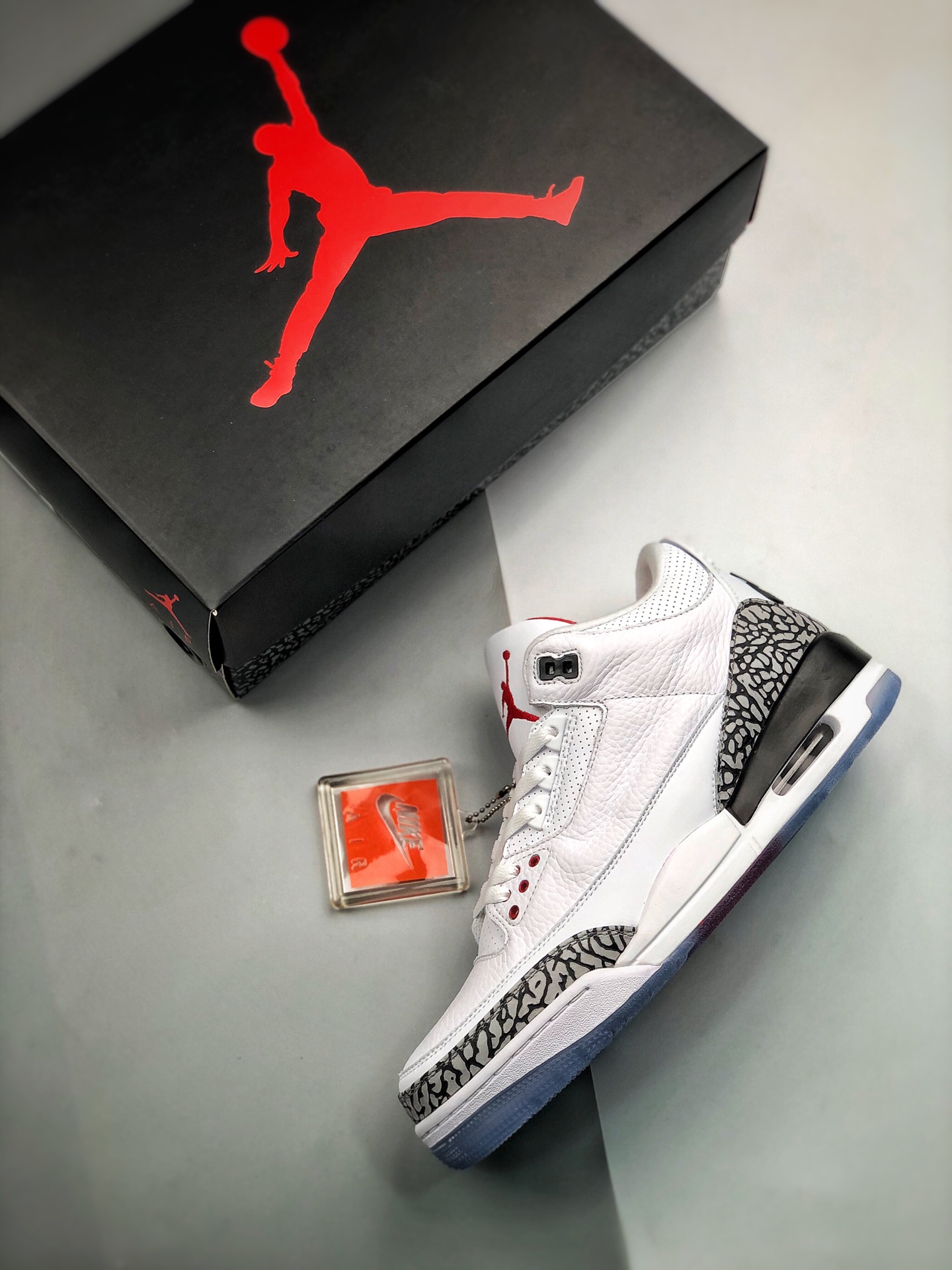 380 莞产纯原 大厂纯原！ Air Jordan 3 白水泥 原厂头层皮料