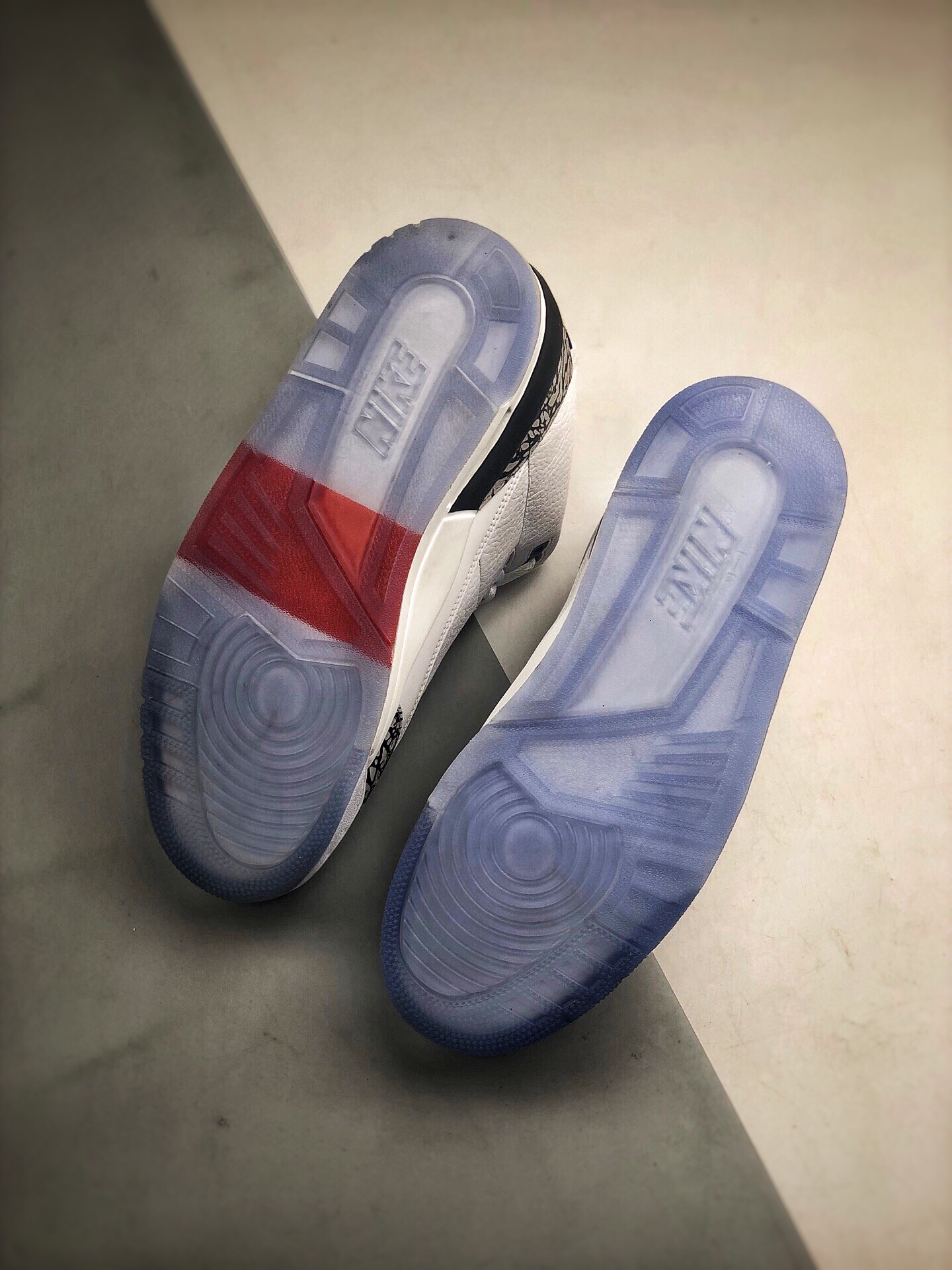 380 莞产纯原 大厂纯原！ Air Jordan 3 白水泥 原厂头层皮料