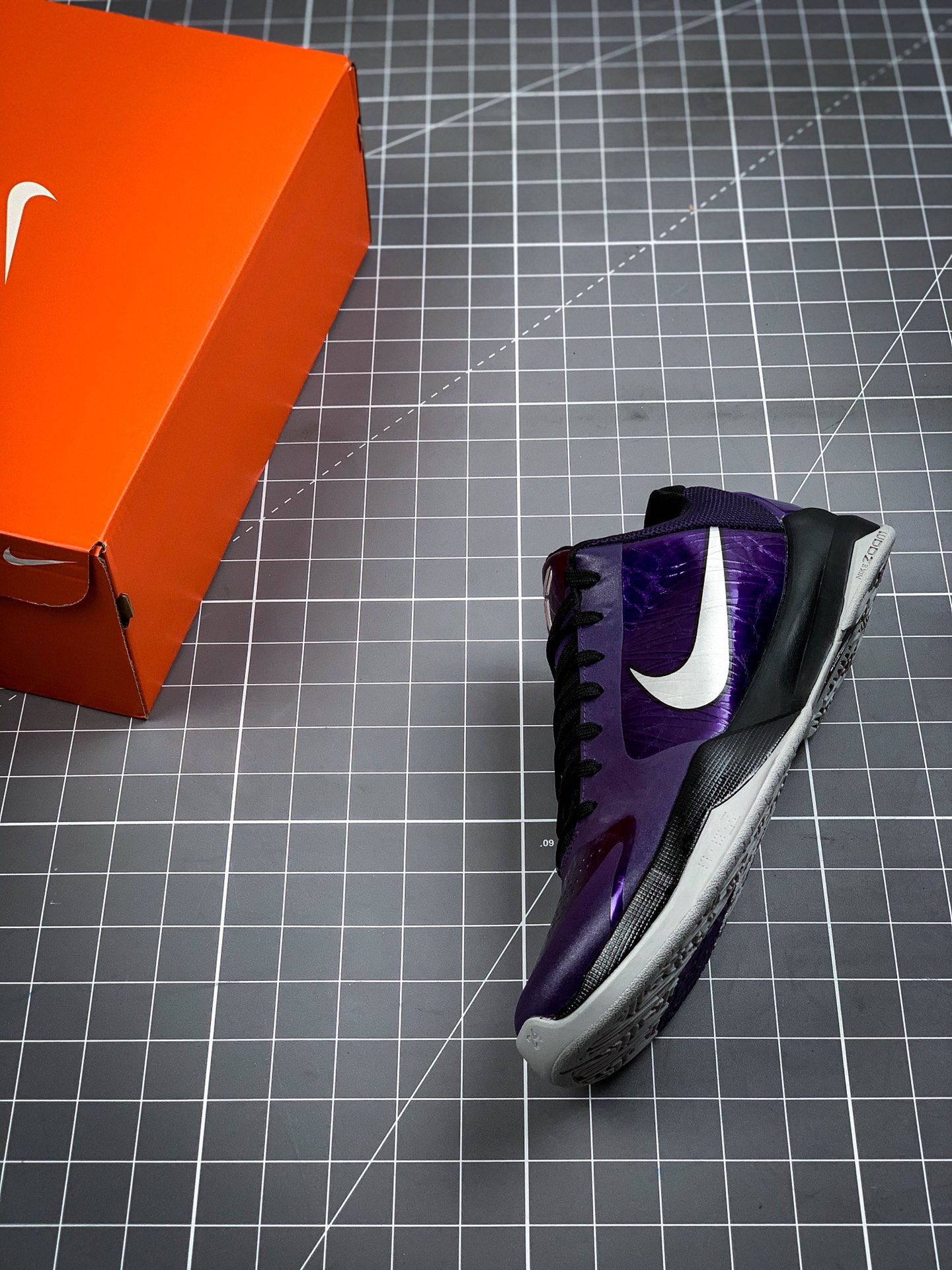 290 纯原版本 Nike Zoom Kobe 5 科比5代  男子实战篮球鞋 386429-500