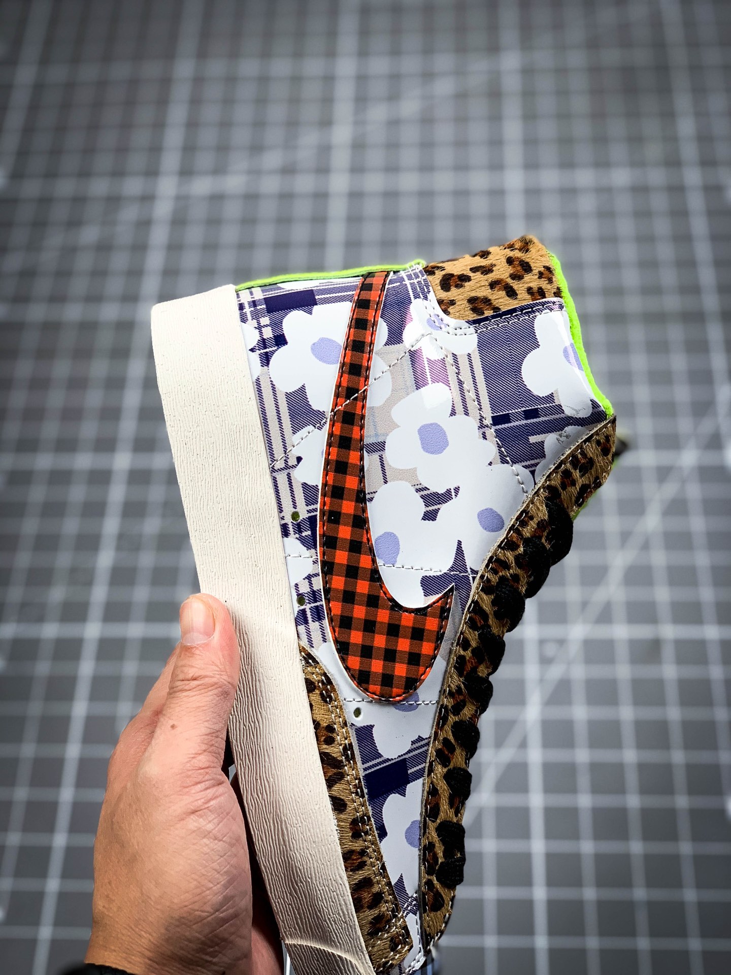 240 公司级耐克Nike Blazer Mid77 鸳鸯格纹小花豹纹男女板鞋 货号：CJ4239-981