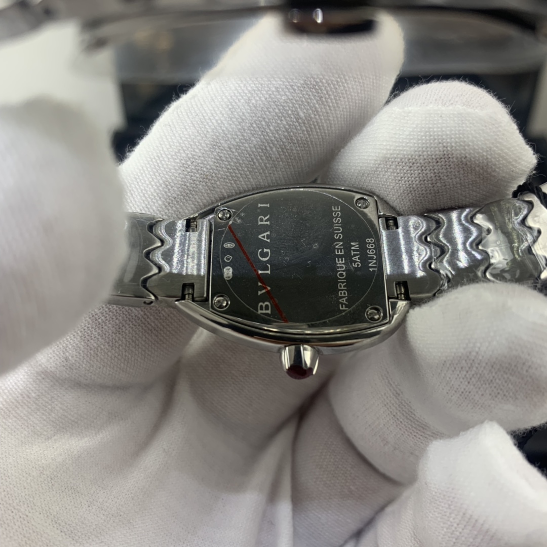 Bvlgari 皇家 宝格丽SERPENTI系列女表