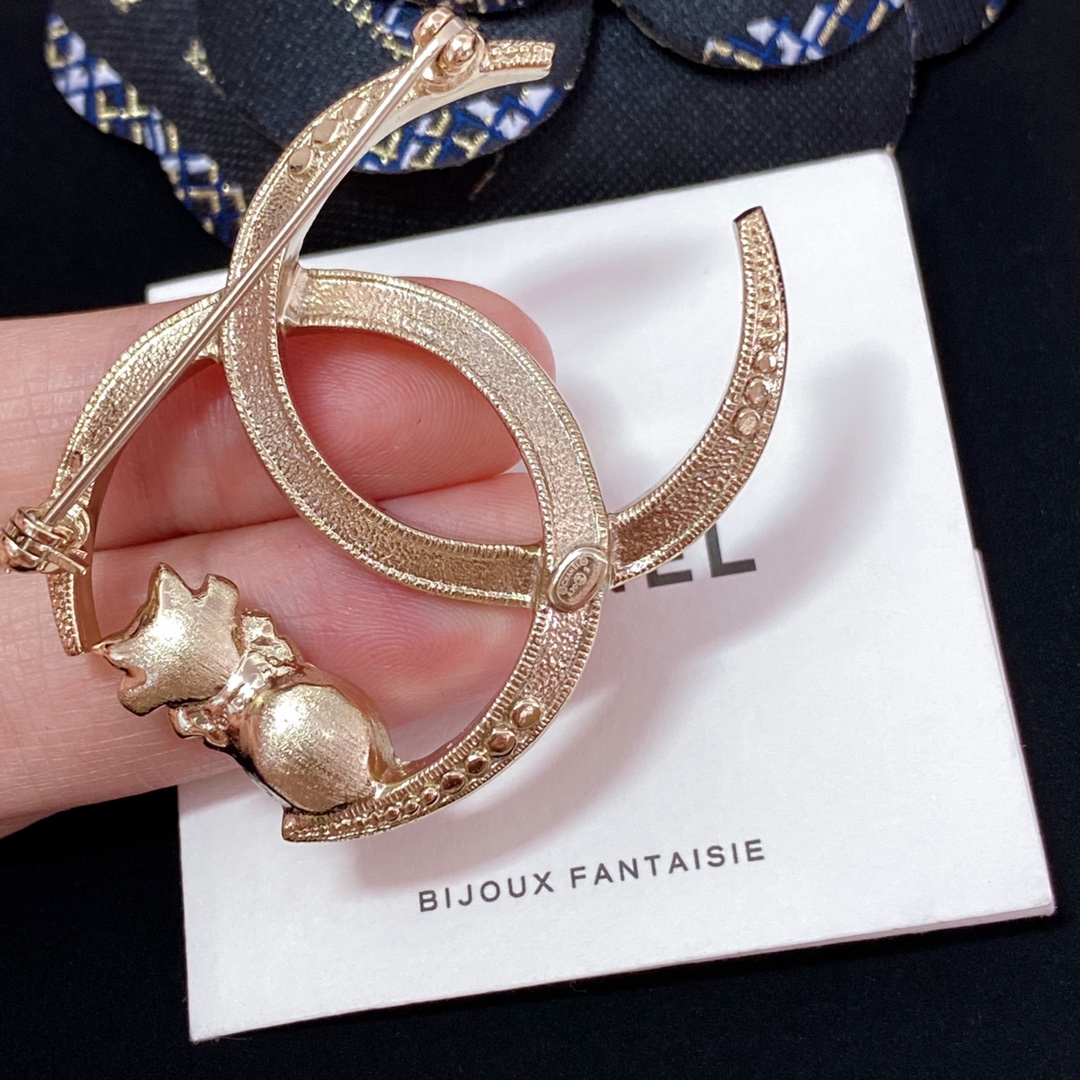 Chrome Hearts Ch@nel