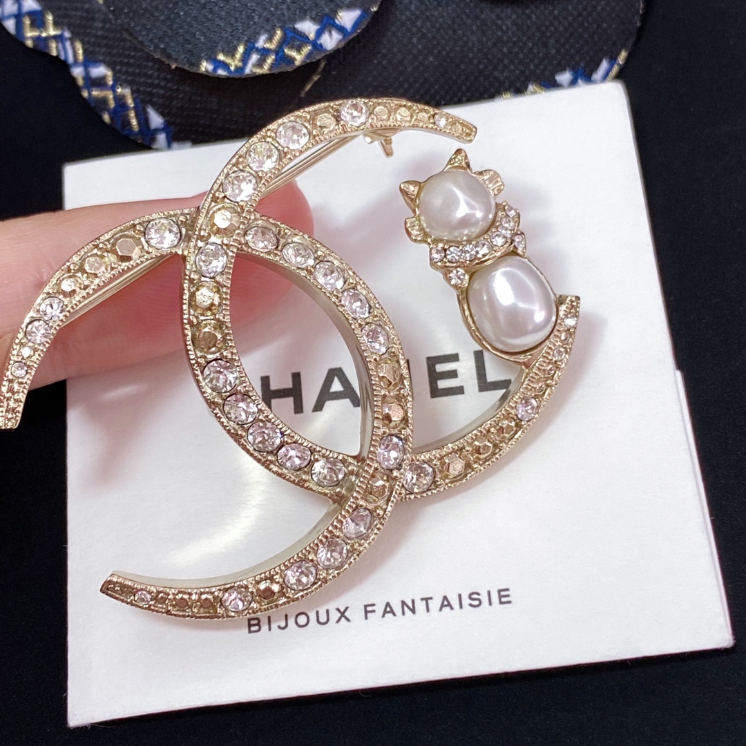 Chrome Hearts Ch@nel