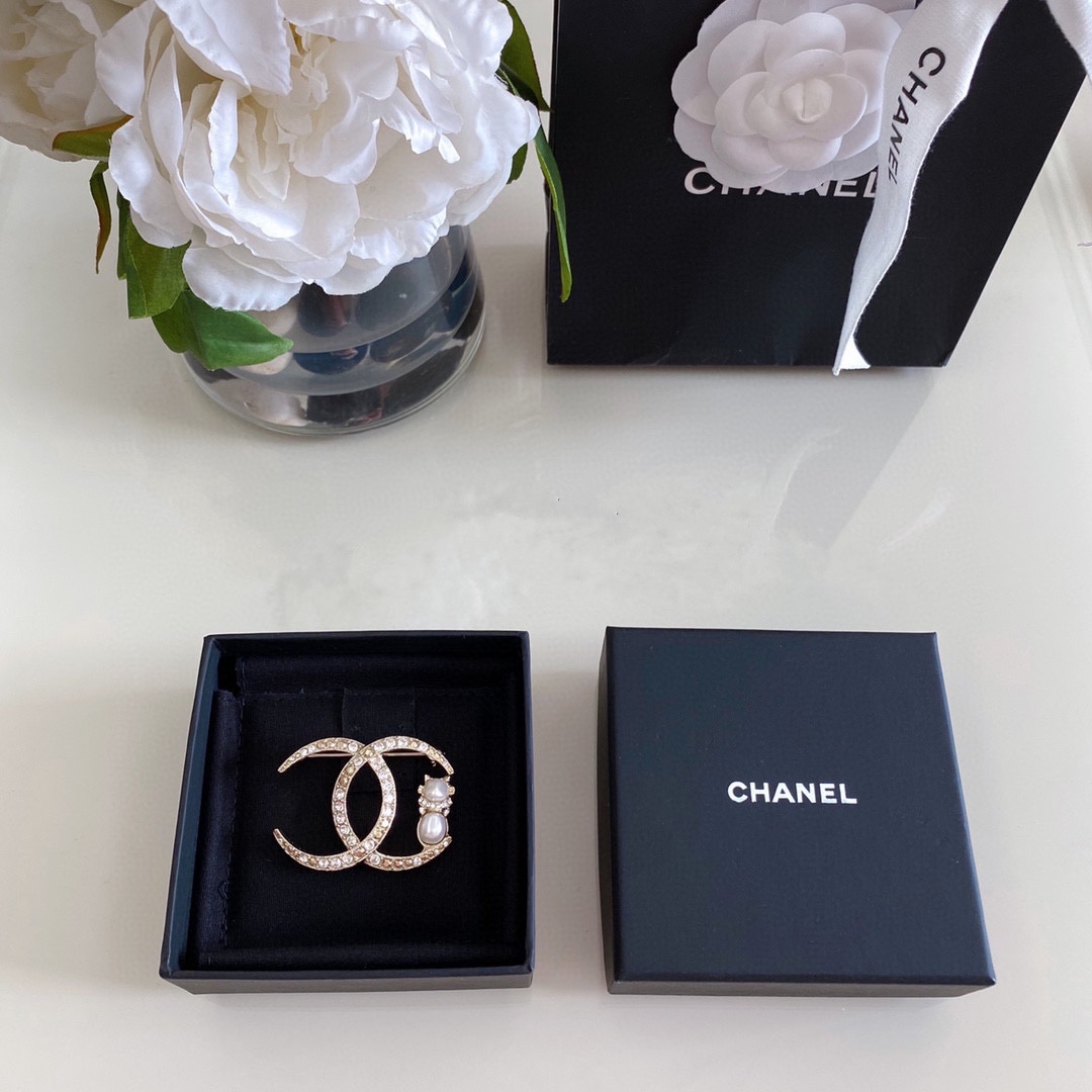 Chrome Hearts Ch@nel