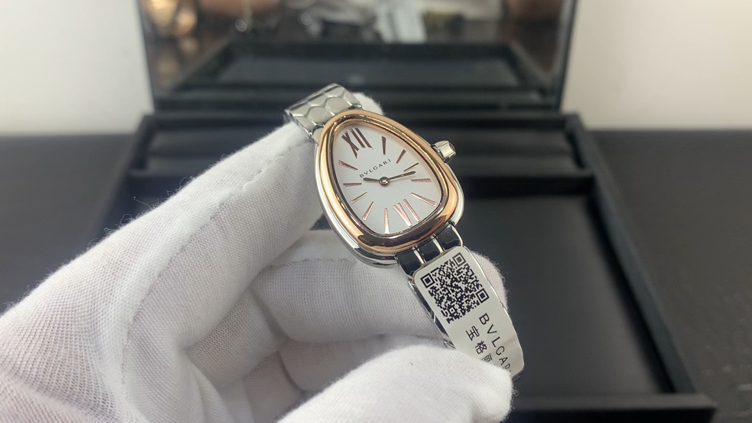 Bvlgari 皇家 宝格丽SERPENTI系列女表视频欣赏