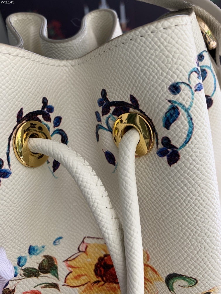 Dolce&Gabbana杜嘉班纳经典水桶包可斜挎海外代购专用品有范有气场全新包型任何搭配都可以只要有一