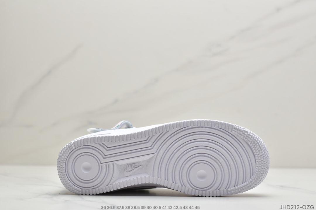 190 公司级 耐克Nike Air Force 1 '07 LV8 3 3D白绿中帮满天星 3M反光 366731-909