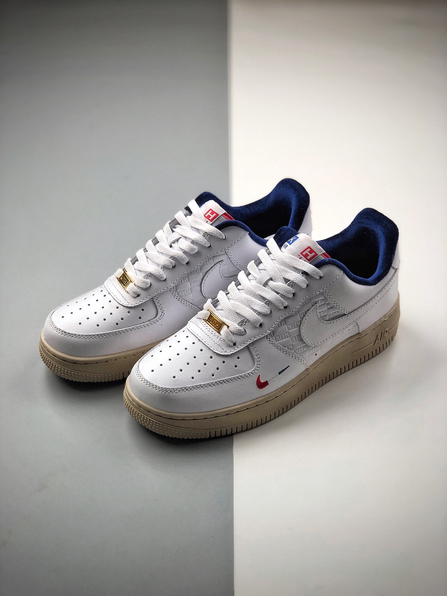 180  NIKe force 空军一号 KITH法国限定配色  CZ7927-100