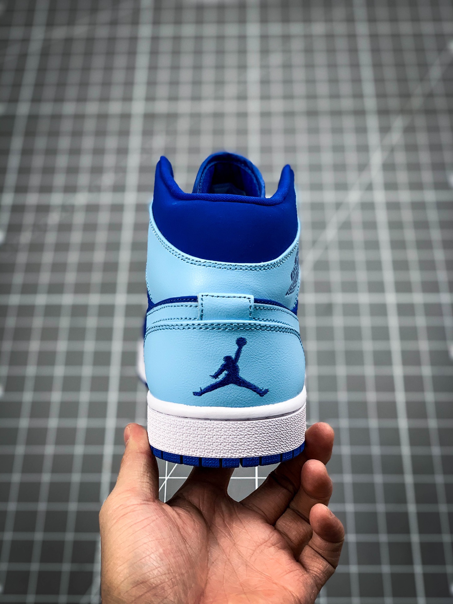 240   精工版头层乔丹Air Jordan 1 Mid CY中帮 554724-400