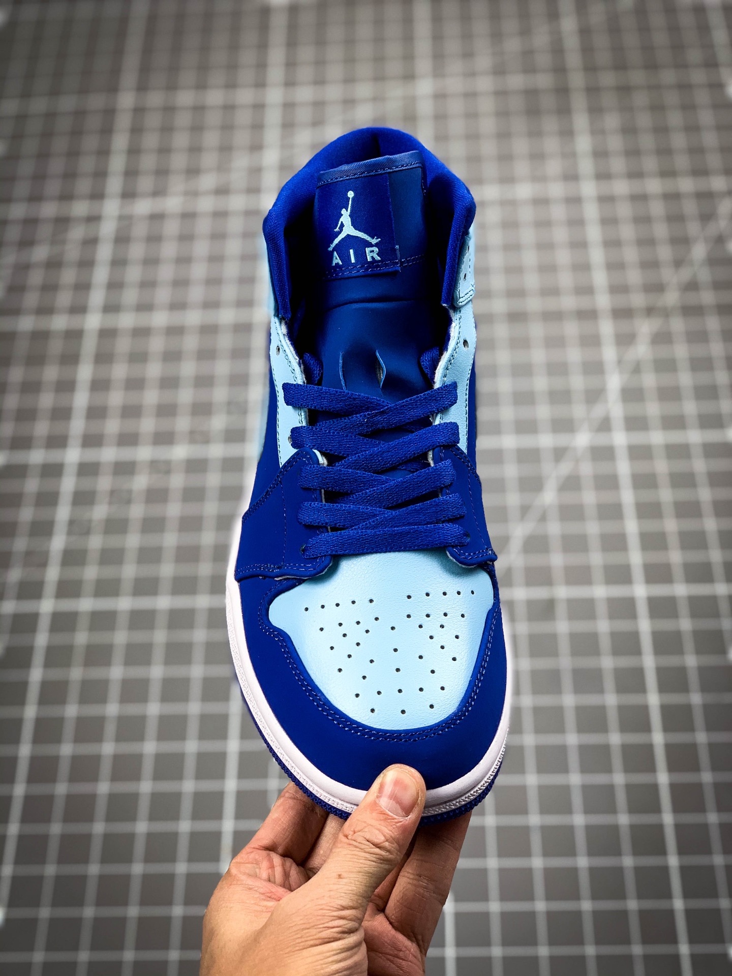 240   精工版头层乔丹Air Jordan 1 Mid CY中帮 554724-400