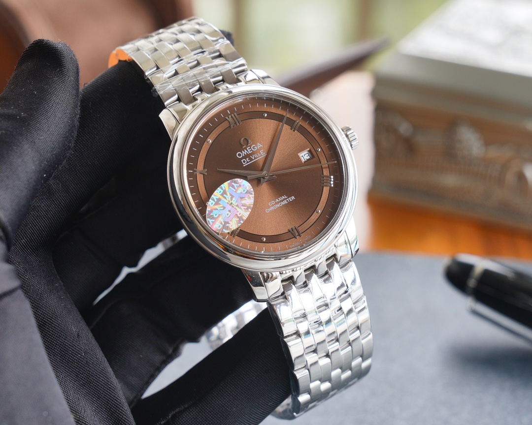 Omega YR出品 平民版本 男款40mm 女款32 7mm直径 10mm厚度 双卜蓝宝石 玻璃