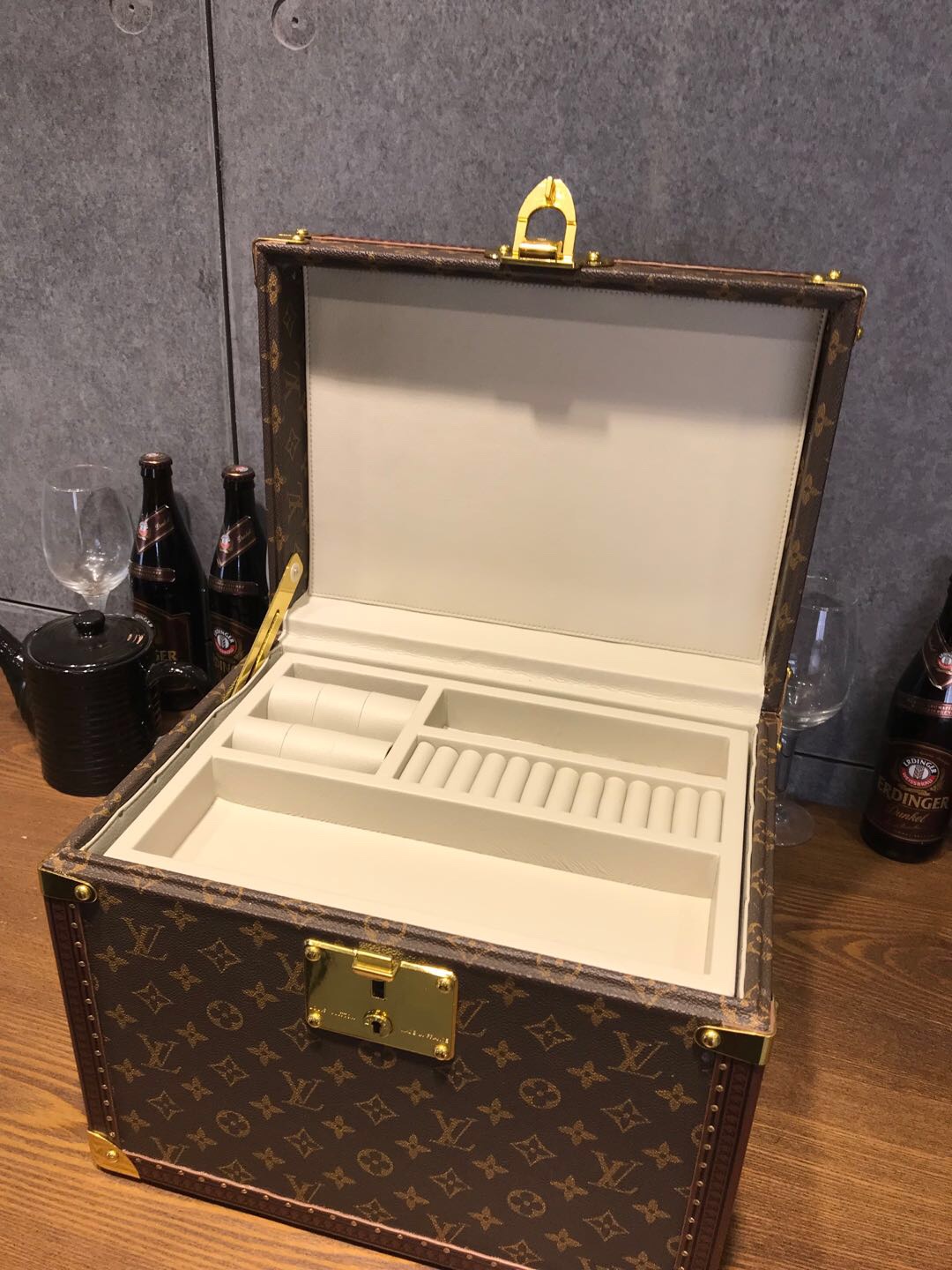 Miniatura 3