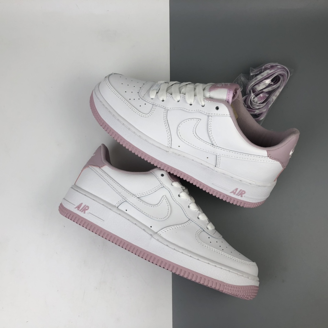 180 Nike WMNS Air Force 1 Low”Voltage Purple”空军一号经典低帮百搭休闲运动板鞋“皮革白粉樱花粉”CD6915-100