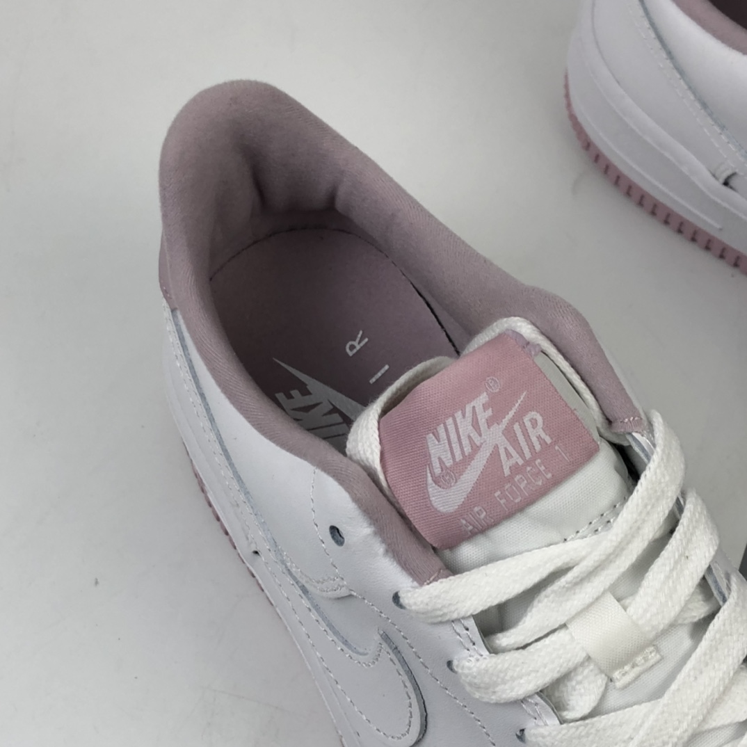 180 Nike WMNS Air Force 1 Low”Voltage Purple”空军一号经典低帮百搭休闲运动板鞋“皮革白粉樱花粉”CD6915-100
