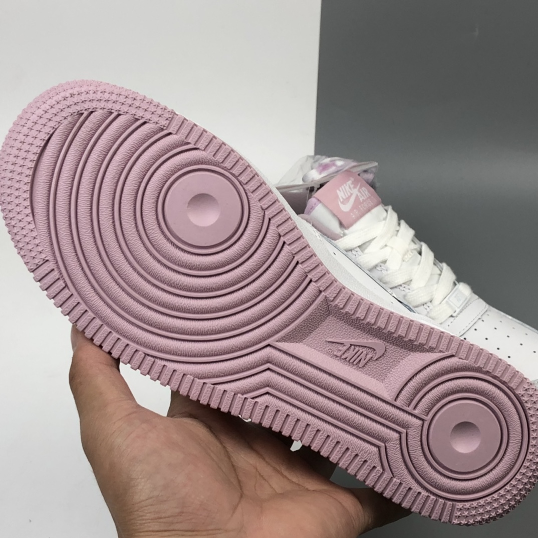 180 Nike WMNS Air Force 1 Low”Voltage Purple”空军一号经典低帮百搭休闲运动板鞋“皮革白粉樱花粉”CD6915-100