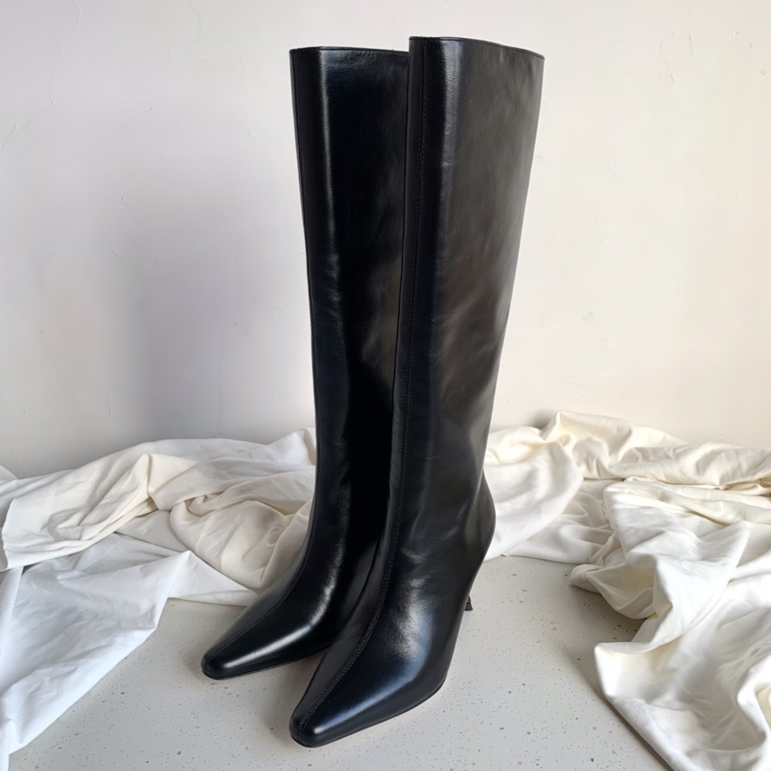 Stylish Fall/Winter Boots: P1175 by Byfar, Customized Oil Wax, Italian Leather Soles.