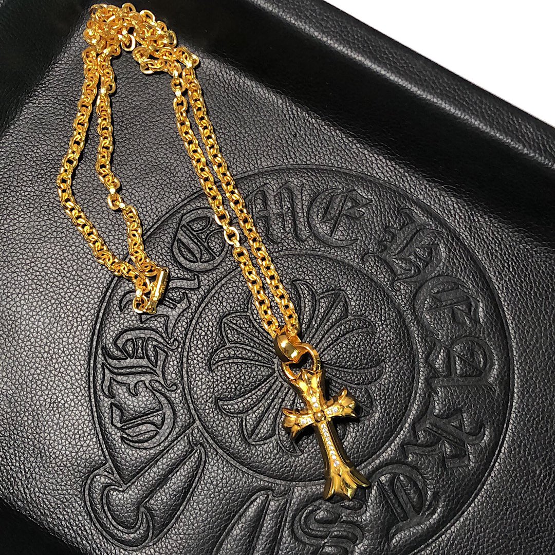 Chrome Hearts 新品上架𝐂𝐡𝐫𝐨𝐦𝐞 𝐡𝐞𝐚𝐫𝐭𝐬克罗心镀金22𝐤镶石项链