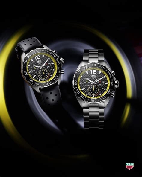 批:750原盒:50 新款高颜值已上线！original Tagheuer 泰格豪雅F1系列，石英男士腕表 原单货！表面立体裁制，原装氟胶材质表带，细腻光滑且抗汗无廉价香味。六针计时带日历！瑞士原装机芯！精钢表带表壳，蓝宝石玻璃！专柜售价一万多！帅气逼人～43mm表径！配专柜全套包装！