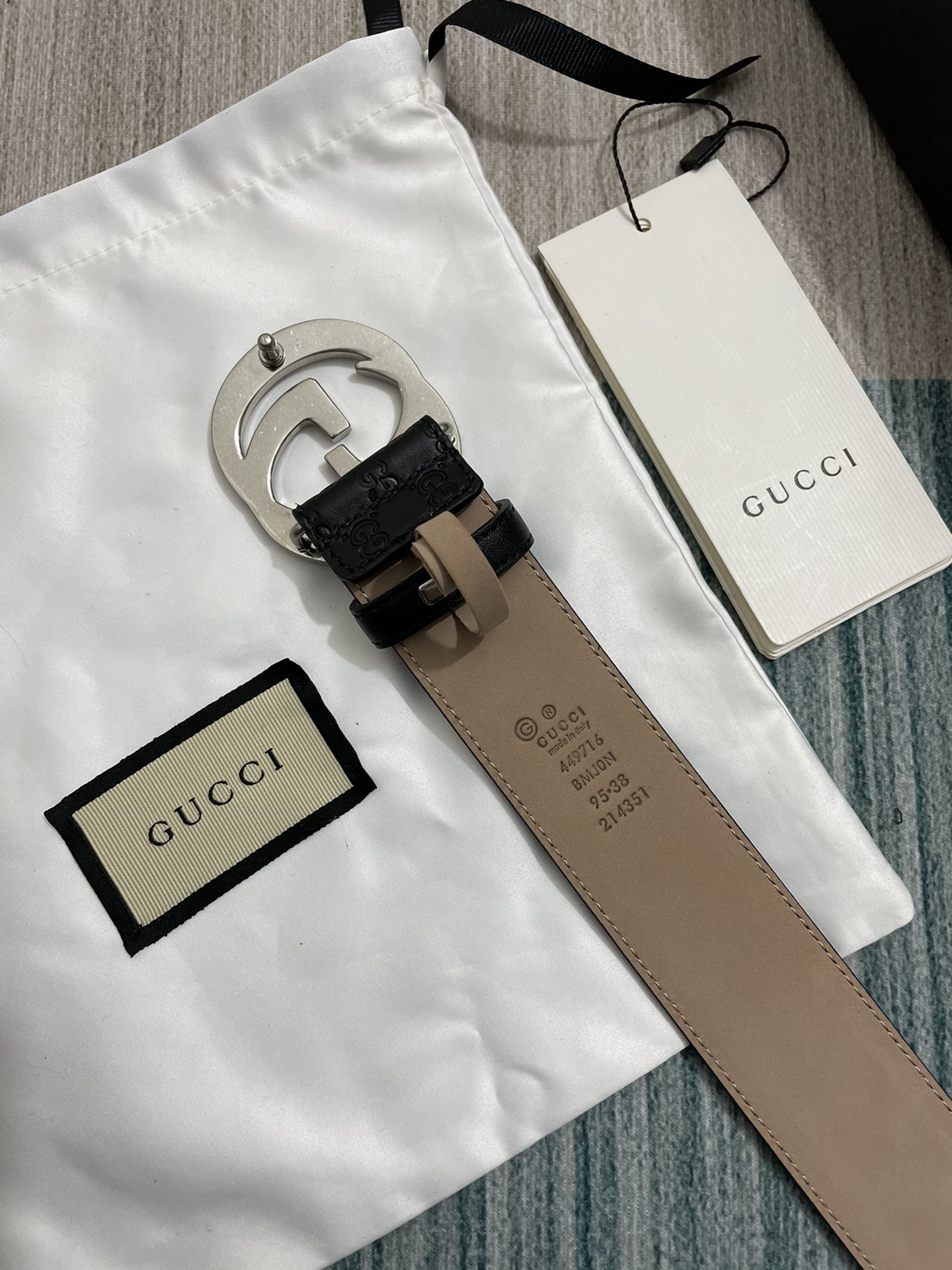 古奇男士腰带配全套包装礼盒Gucci