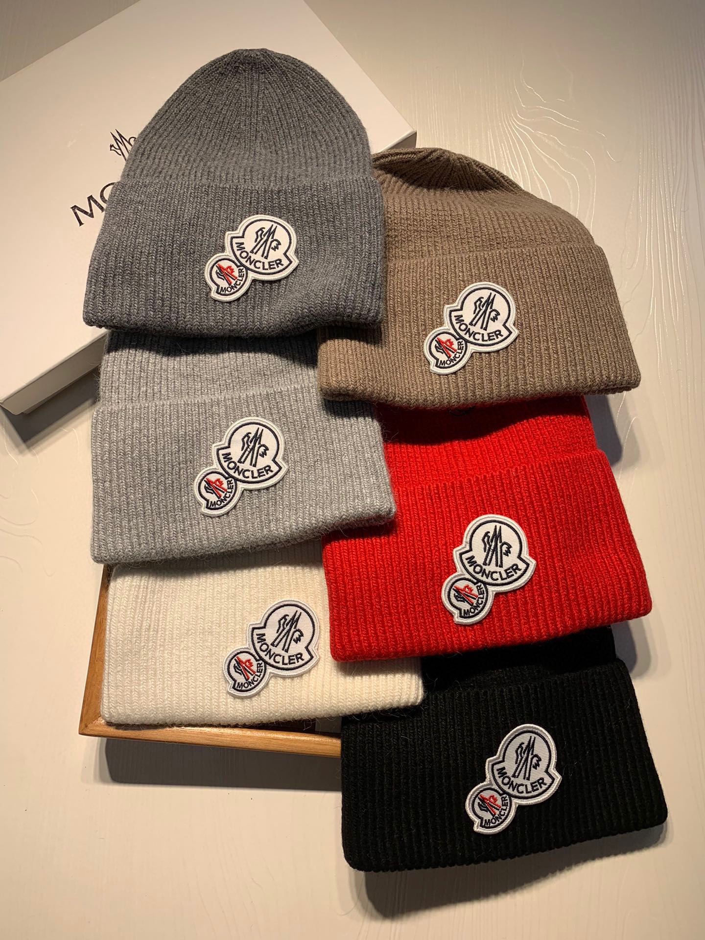 🌹。蒙口。【羊毛单帽】客供小羊毛！珍贵典藏的灵魂帽子！客供色纱.每个颜色都非常好看！经典！手感软腻.70