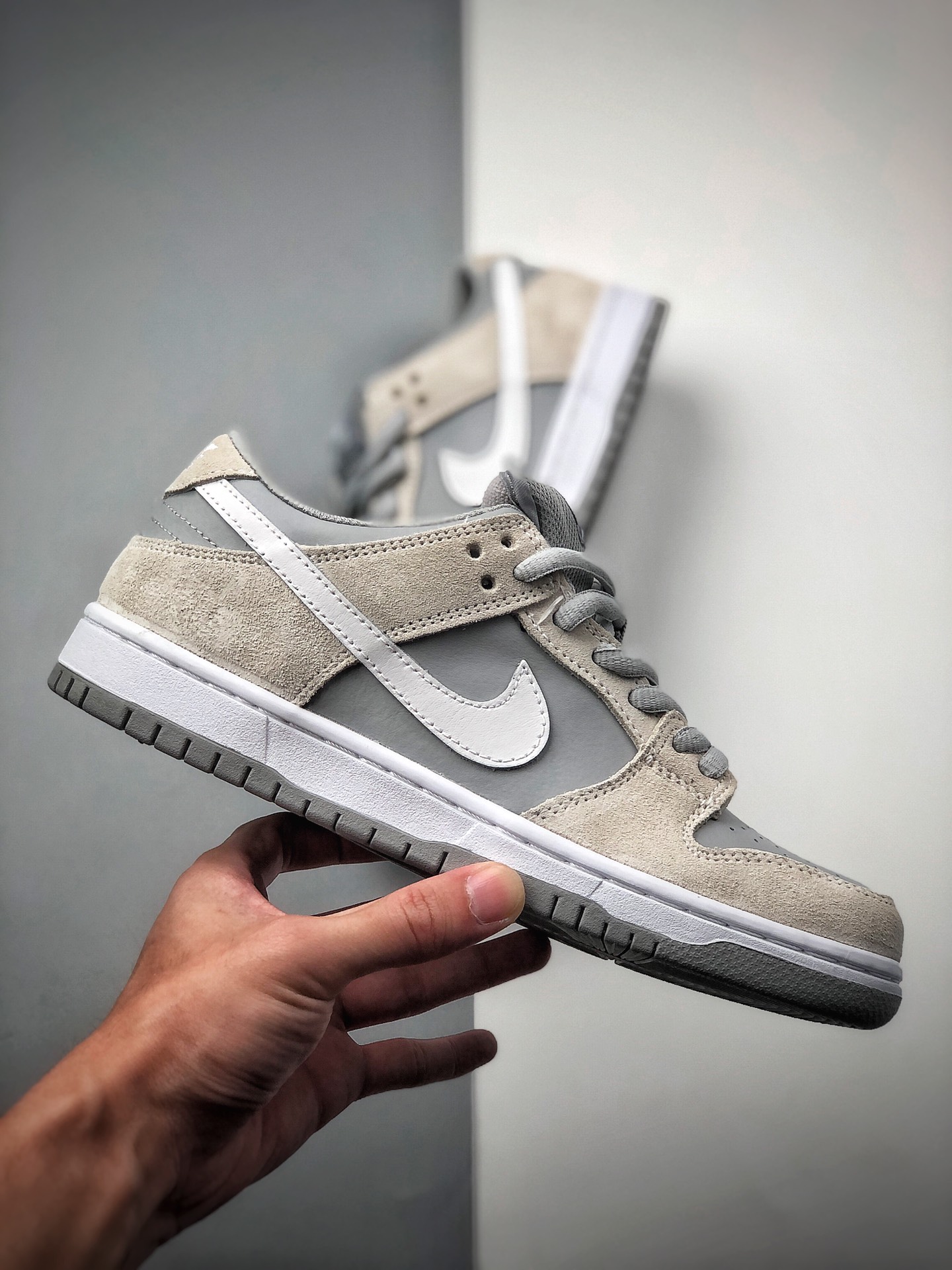 180  Nike SB Dunk Low Summit White Wolf Grey TRD北极狐灰 滑板鞋 AR0778-110