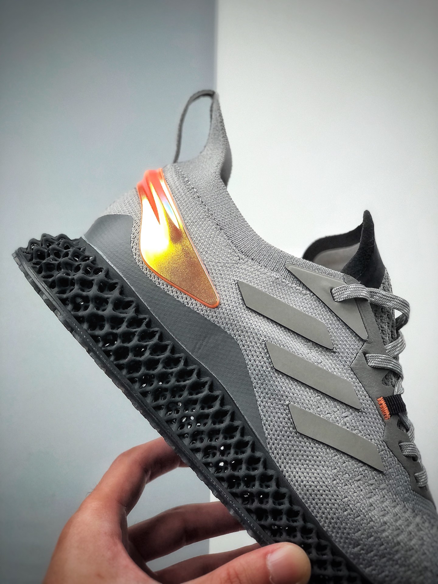 280  Adidas/阿迪达斯 AlphaEDGE 4D 3M反光变色 FW7091
