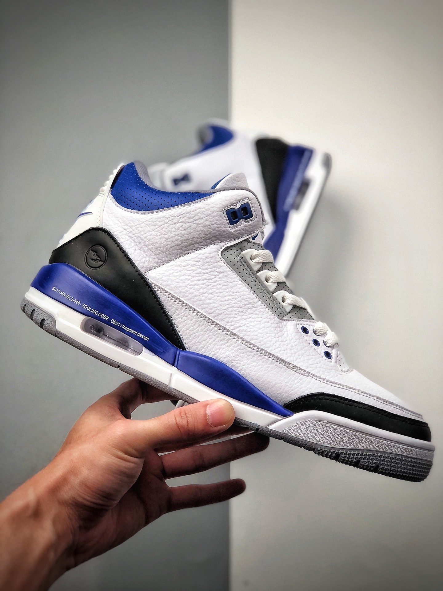 240 AJ3 UNC BLUE AJ3 Retor Valor CT8532-104