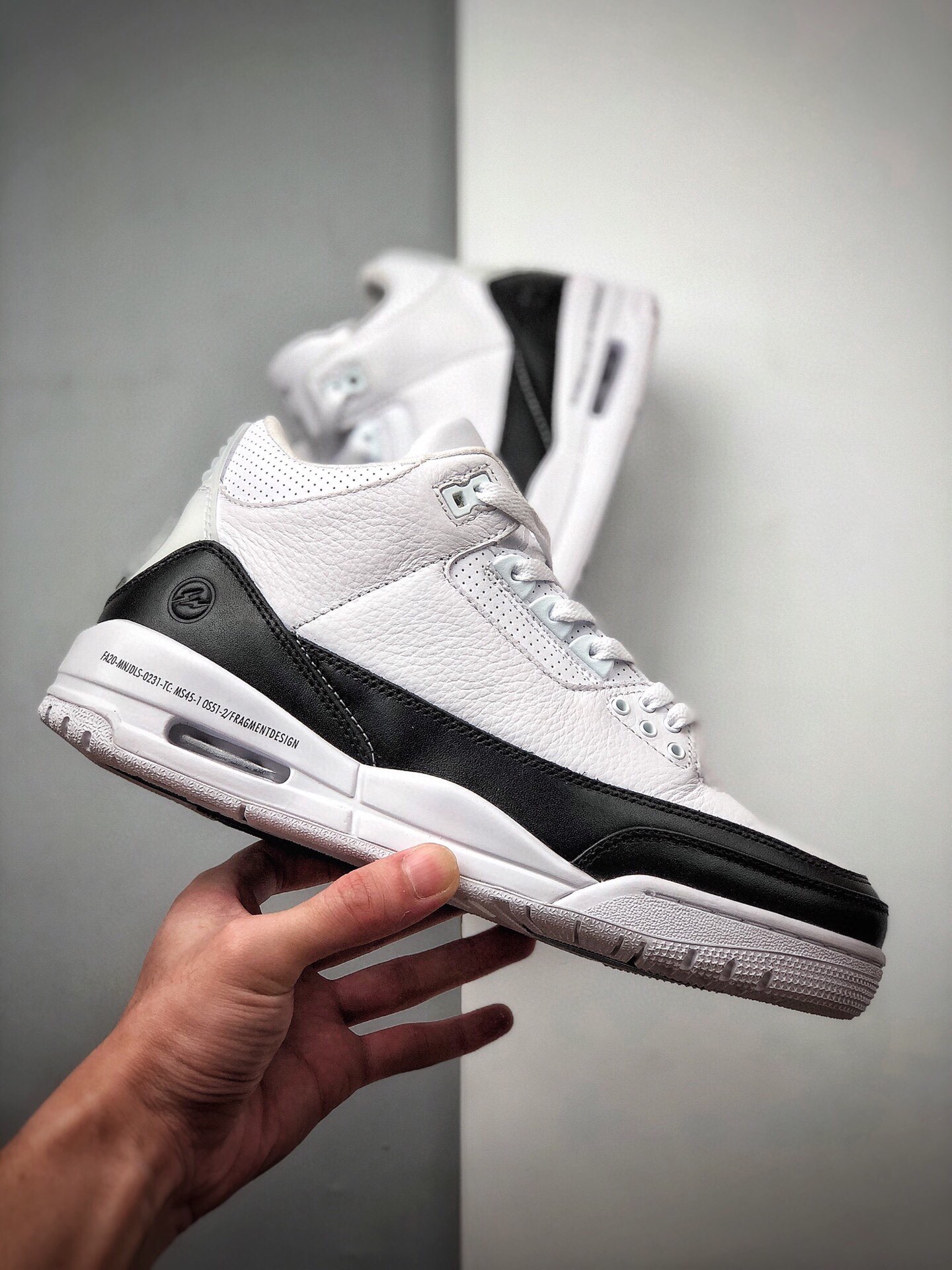 380 Fragment Design x Air Jordan 3AJ3 乔3 DA3595-100