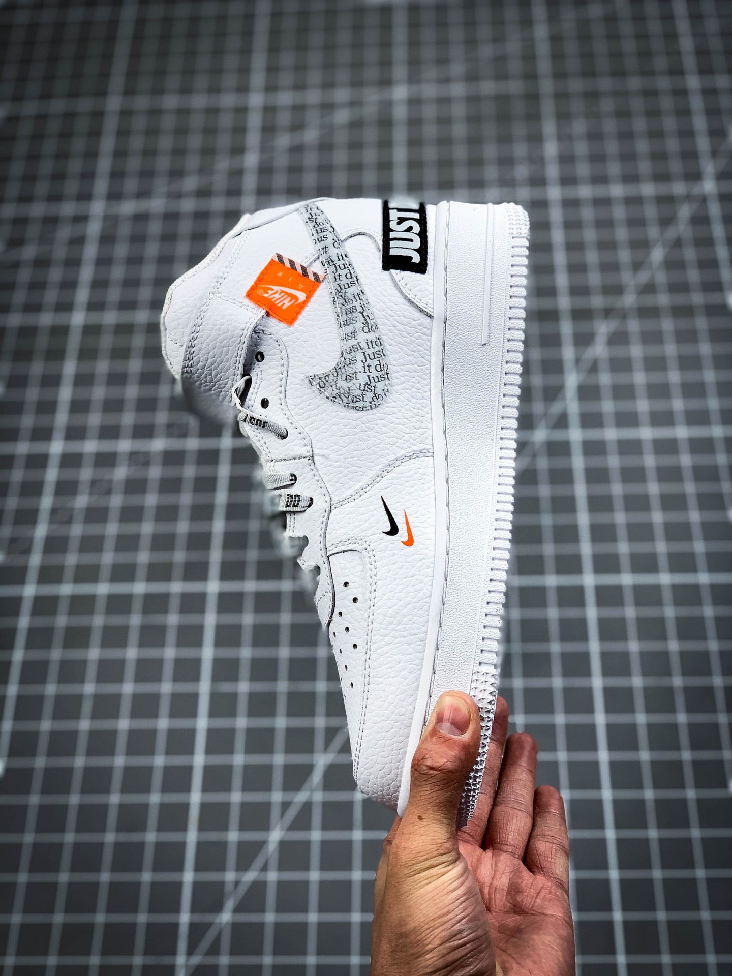 220 公司级头三层方联名 Nike Air Force 1 Mid 耐克空军一中号帮系列 BQ6474-100