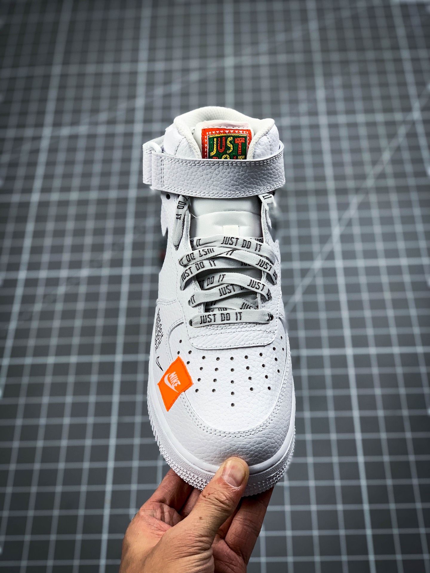 220 公司级头三层方联名 Nike Air Force 1 Mid 耐克空军一中号帮系列 BQ6474-100