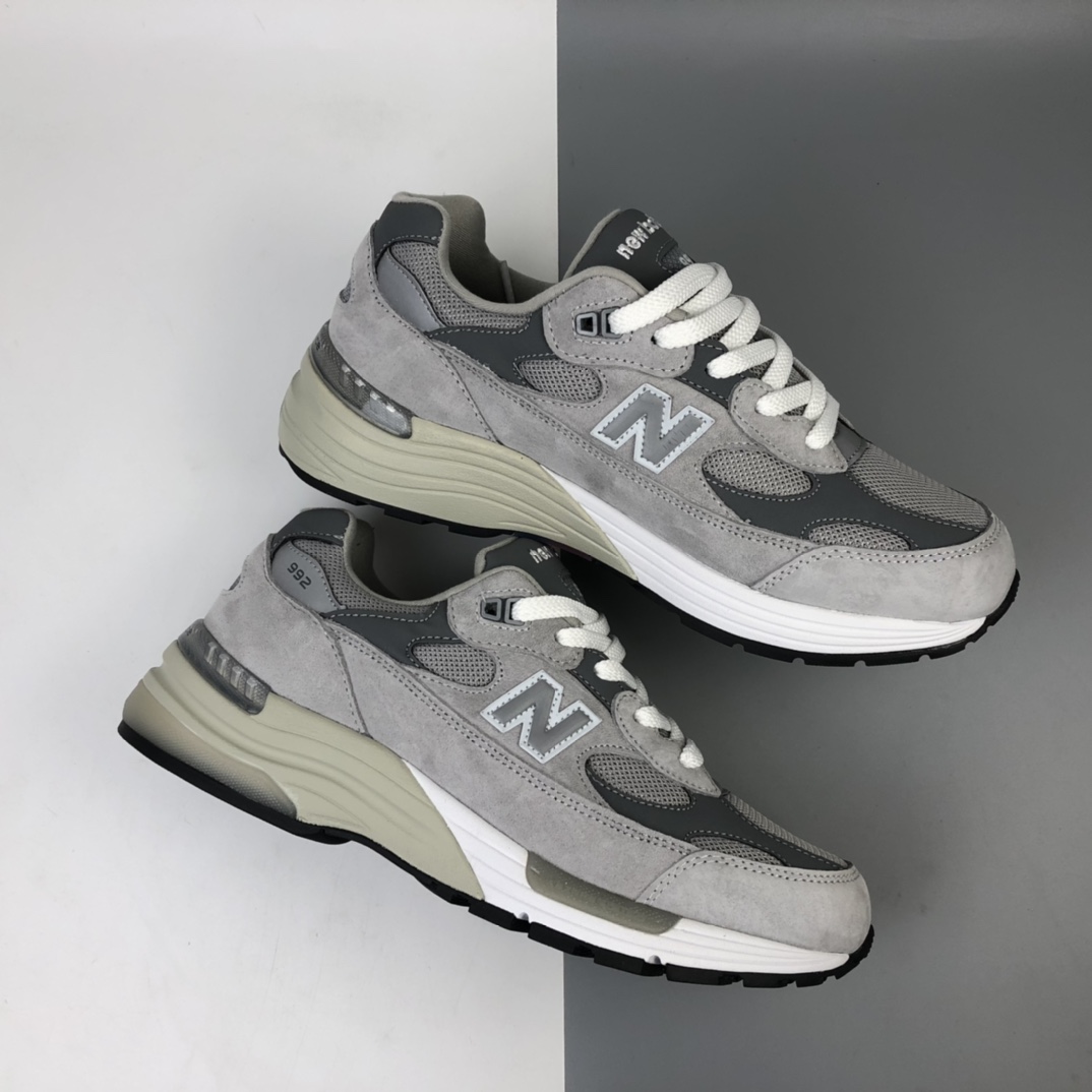 250 New Balance Made in USA M992系列 “3M” 美产血统经典复古休闲运动百搭老爹跑步鞋 M992GR